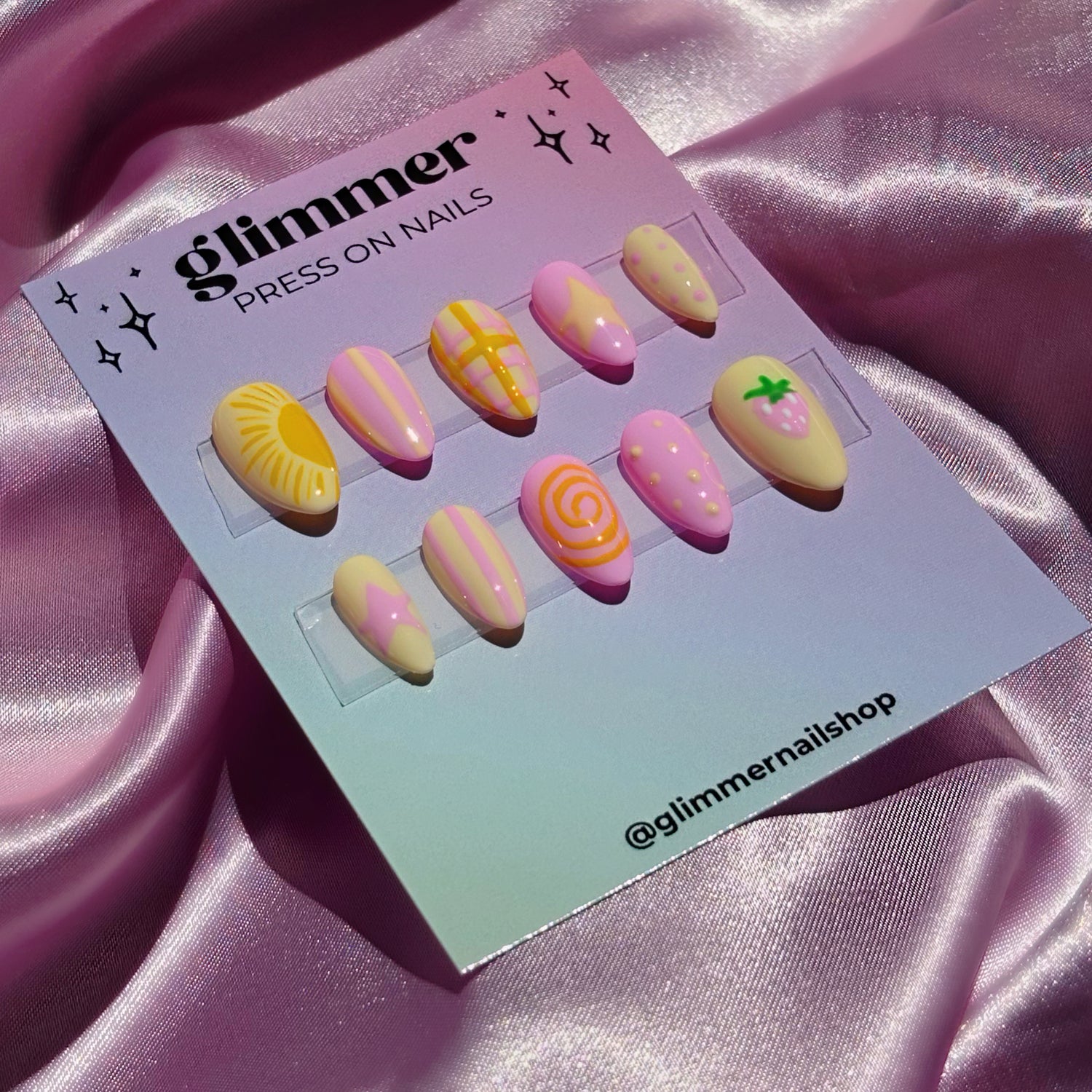 Strawberry Sunshine Picnic glimmer